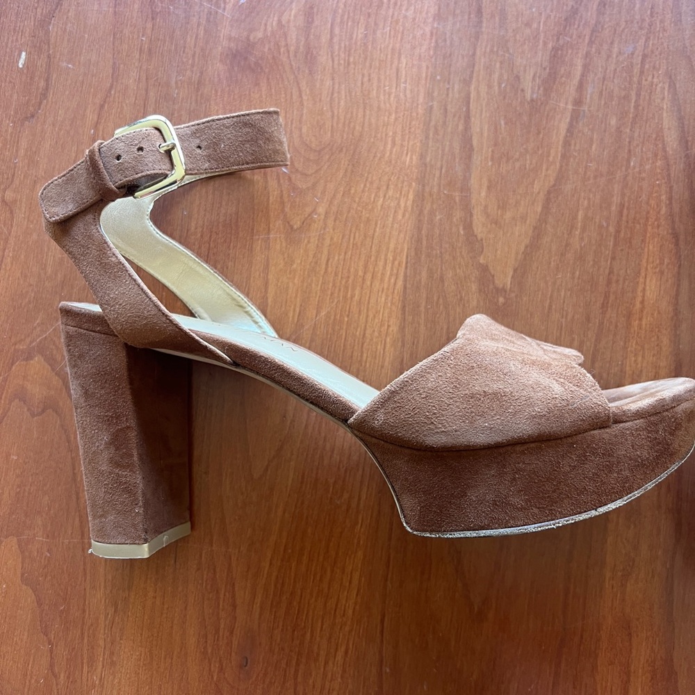 Stuart Weitzman Realdeal saddle suede platform shoe size 10 narrow